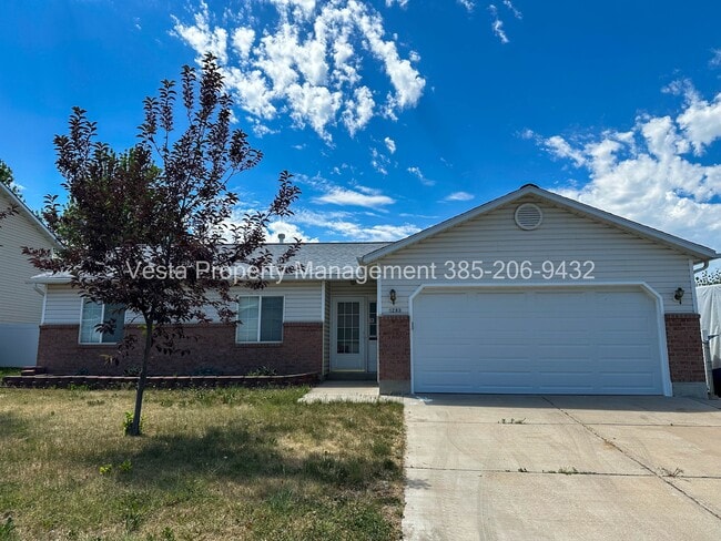 property at 1293 W 570 N