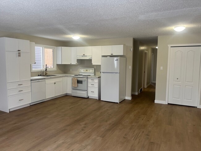 property at 4111-4149 49 Ave