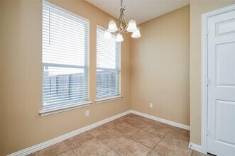 260 Edison Ln in Crowley, TX - Building Photo - Building Photo