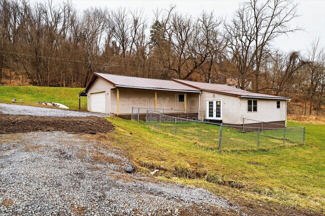 301 Chew St in Fairmont, WV - Building Photo - Building Photo