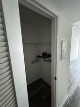 22 Suffolk F in Boca Raton, FL - Foto de edificio - Building Photo