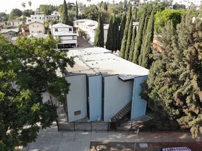 737 Silver Lake Blvd in Los Angeles, CA - Building Photo - Building Photo