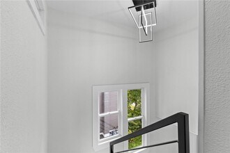 26 Rowley St in Rochester, NY - Foto de edificio - Building Photo