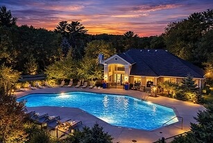 43 North in Grand Haven, MI - Building Photo