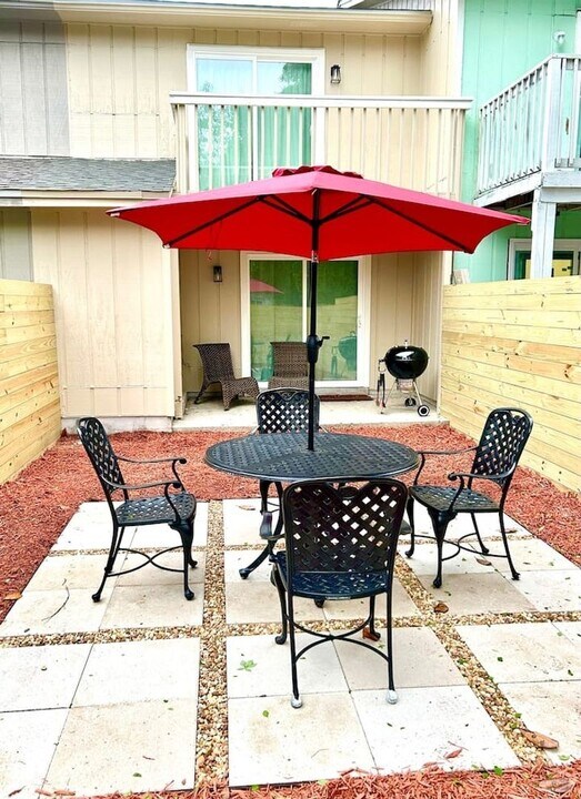 160 Scottwood Dr SE in Fort Walton Beach, FL - Building Photo