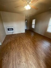 907 N 20th St in Van Buren, AR - Building Photo - Building Photo