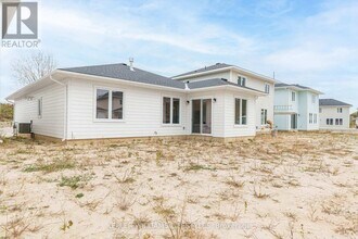 106 Sandcastle Ky in Central Elgin, ON - Building Photo - Building Photo