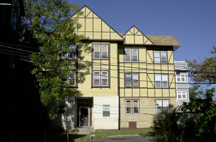 52 Berwyn St in Orange, NJ - Building Photo