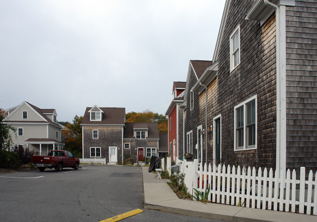 Conwell Commons in Provincetown, MA - Building Photo