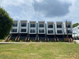 Foggy Bottom Flats Apartments