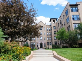 Belmont Buckingham Apartments