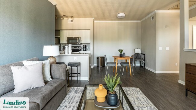 5270 Bryant Irvin Rd-Unit -524.865694 in Fort Worth, TX - Foto de edificio - Building Photo