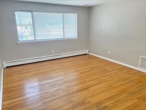 1003 Taft Ave in Wheaton, IL - Building Photo - Building Photo