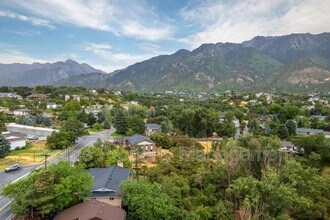 2102 E 11270 S in Sandy, UT - Building Photo - Building Photo