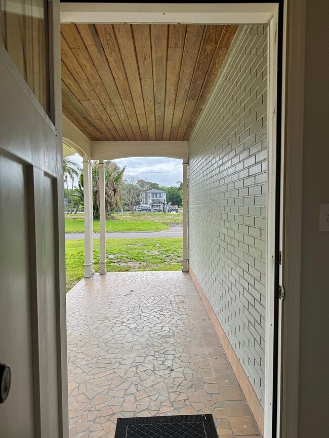 4314 N River View Ave in Tampa, FL - Building Photo - Building Photo