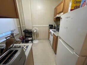 74 Chester St, Unit 5 in Boston, MA - Foto de edificio - Building Photo