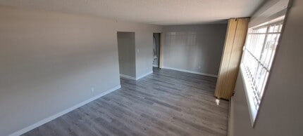 9923-181 81 Ave NW in Edmonton, AB - Building Photo - Building Photo