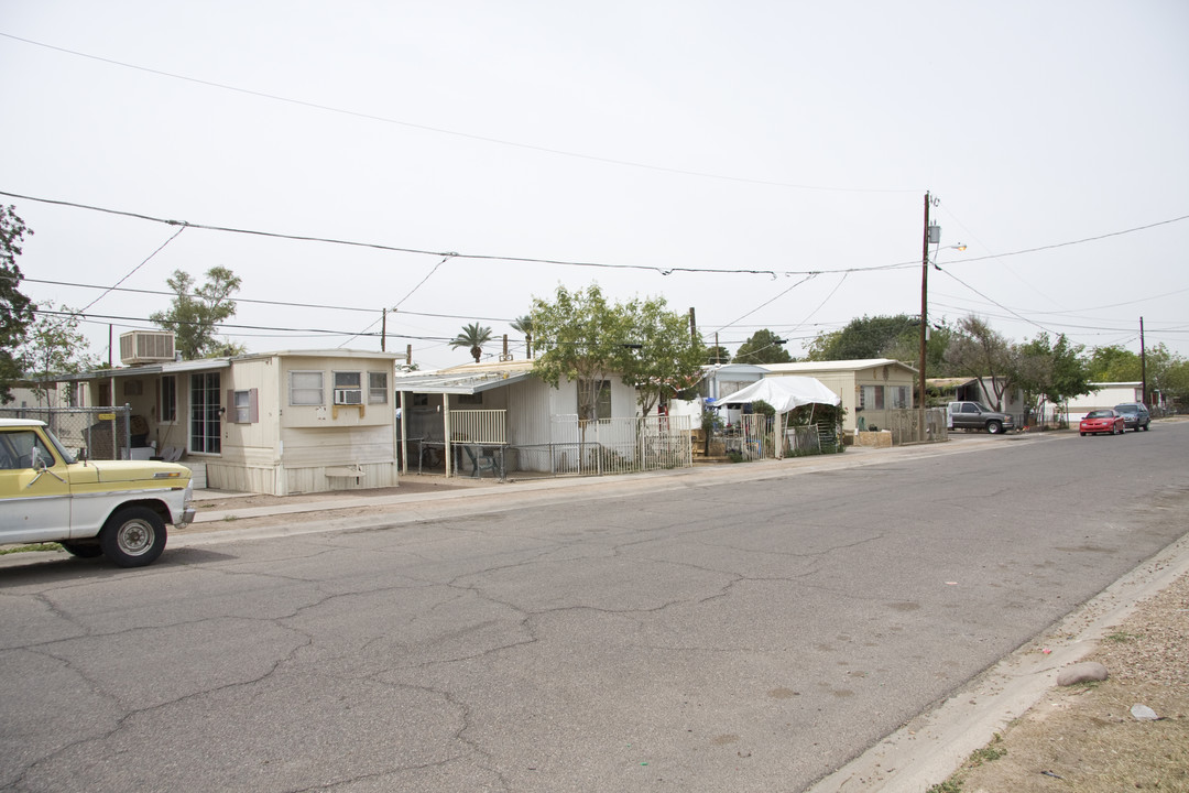 47 W Fulton St in Phoenix, AZ - Building Photo