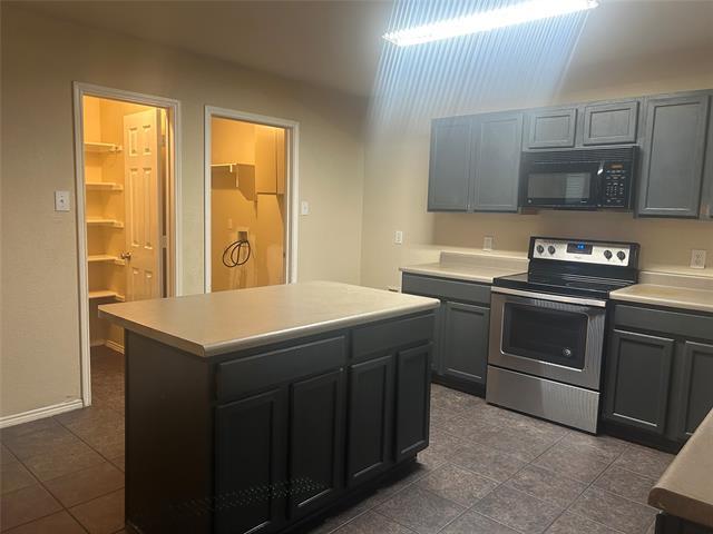 property at 3505 Truman St