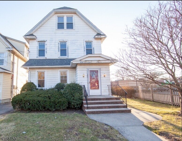 151 Harrison St-Unit -2 in Nutley, NJ - Building Photo