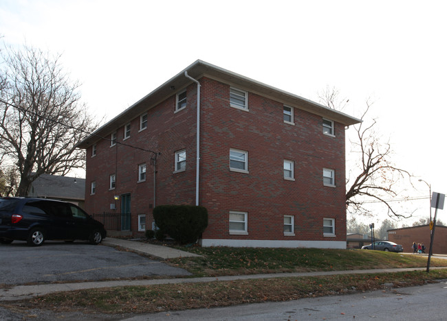 2618 W 43rd Ave in Kansas City, KS - Building Photo - Building Photo