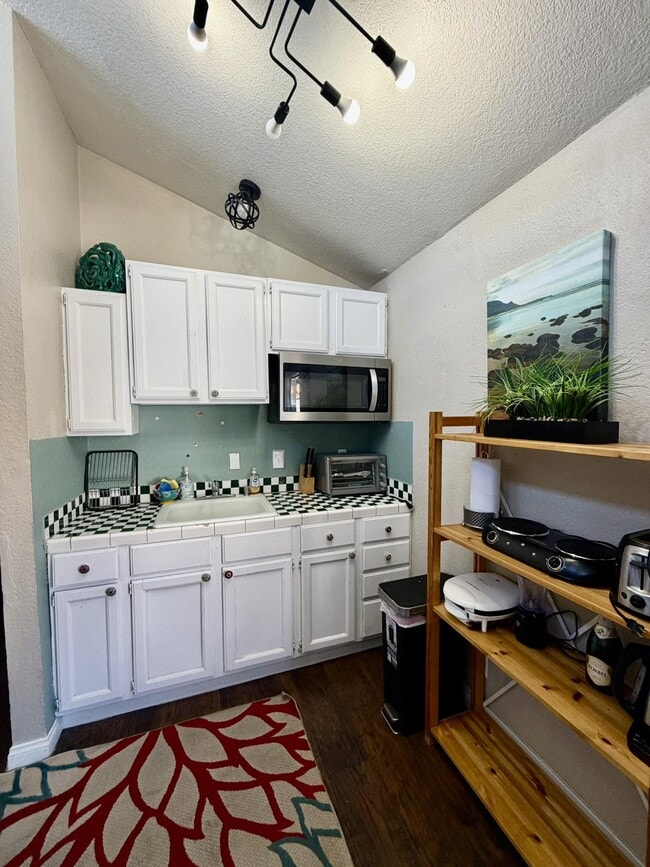 6918 Coley Ave, Unit 5 in Las Vegas, NV - Building Photo - Building Photo