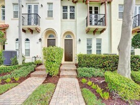 58 Via Floresta Dr in Boca Raton, FL - Building Photo