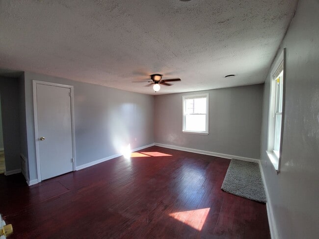 2220 Murchison Rd in Fayetteville, NC - Building Photo - Building Photo