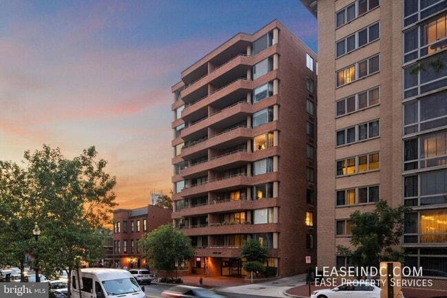 property at 2141 P St NW