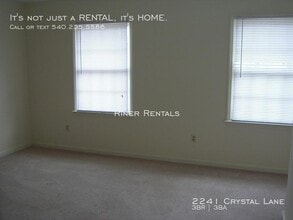 2241 Crystal Ln in Harrisonburg, VA - Building Photo - Building Photo