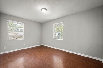 1831 Lambert St in Jacksonville, FL - Building Photo - Building Photo