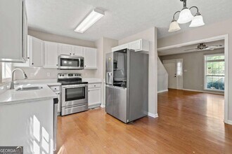1333 Laura Ln in Austell, GA - Building Photo - Building Photo