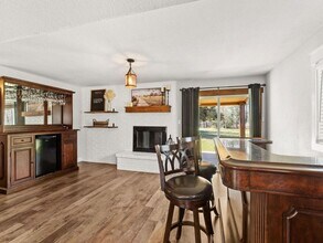 1691 Lake Vernon Rd in Leesville, LA - Building Photo - Building Photo