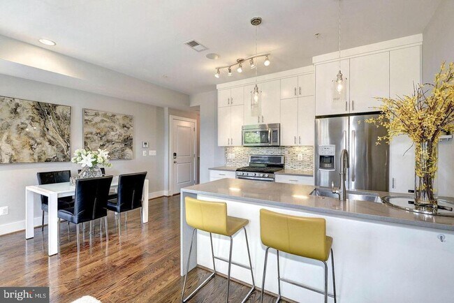 1478 Harvard St NW in Washington, DC - Building Photo - Building Photo