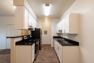 Sunset Summit in Rocklin, CA - Building Photo - Interior Photo