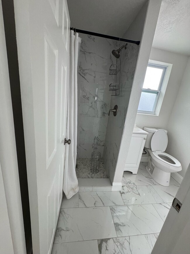 2140 22nd Ave N in St. Petersburg, FL - Building Photo - Building Photo