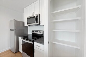 2927 Nicholson Dr, Unit 17 in Baton Rouge, LA - Building Photo - Building Photo