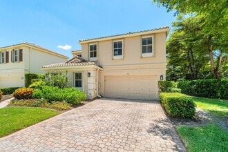 130 Sunset Cove Ln in Palm Beach Gardens, FL - Foto de edificio - Building Photo