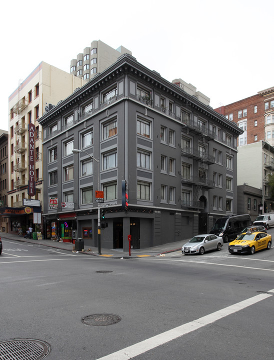 605 Jones in San Francisco, CA - Building Photo