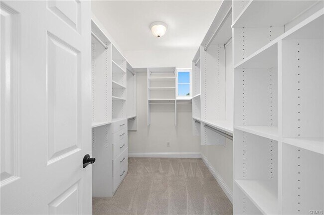 61 Shade Tree in Irvine, CA - Building Photo - Building Photo