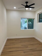 4854 Gardena Ave in San Diego, CA - Building Photo - Building Photo