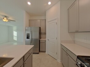 34028 Sky Blossom Cir in Leesburg, FL - Building Photo - Building Photo