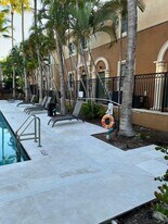 2891 NE 185th St in Aventura, FL - Building Photo