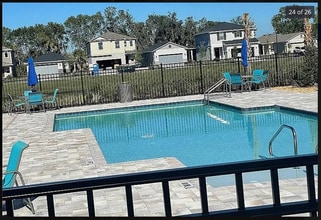 2377 Carrabelle Way in Sanford, FL - Building Photo - Building Photo