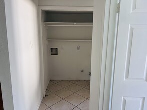 3823 Windmill St in Sugar Land, TX - Building Photo - Building Photo