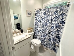 360 Heidels Way in Charleston, SC - Building Photo - Building Photo