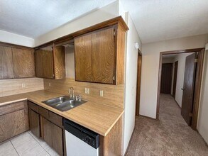 114 Barrett Pl in Edmond, OK - Building Photo - Building Photo