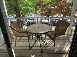 10 Walden Dr in Natick, MA - Foto de edificio - Building Photo