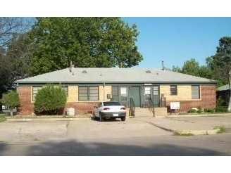 Sunrise Park Apartments in Wichita, KS - Building Photo