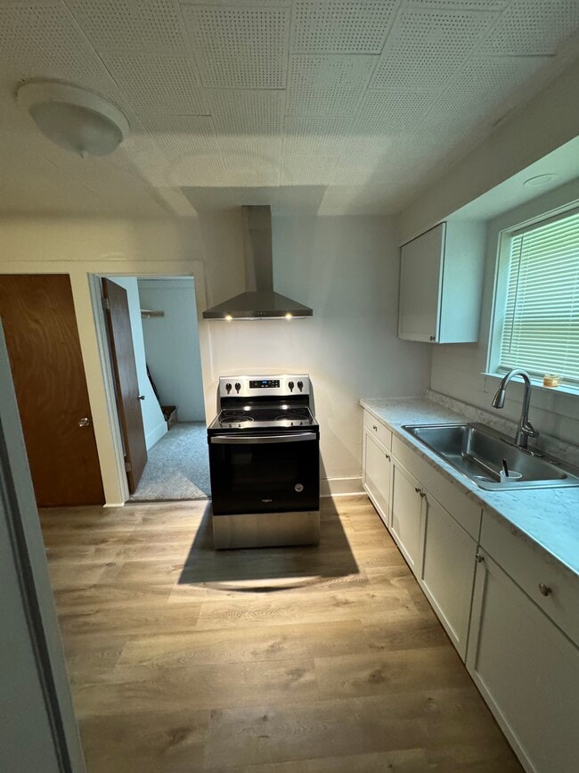 property at 1706 Indiana Ave